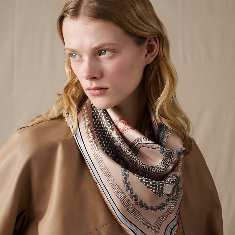 Tout en Tresse scarf 70 - Purple | Hermès Mainland China